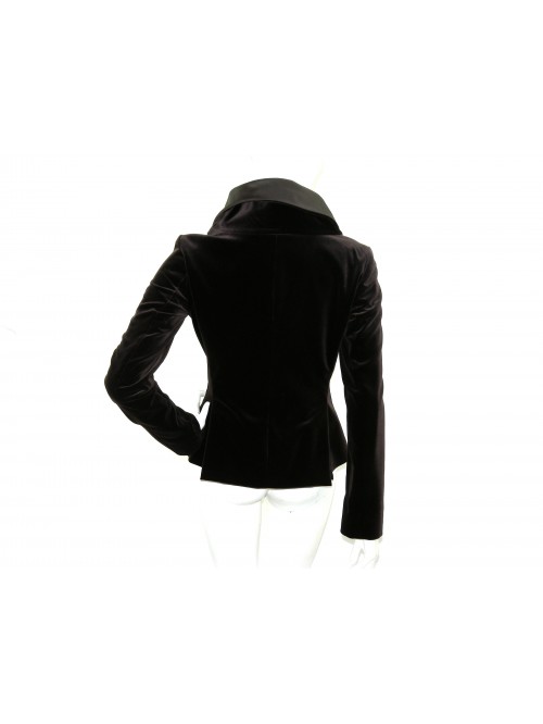 Mod. 14002 women's jacket, flared model, voluminous high collar, 2 side welt pockets, double back side slit.