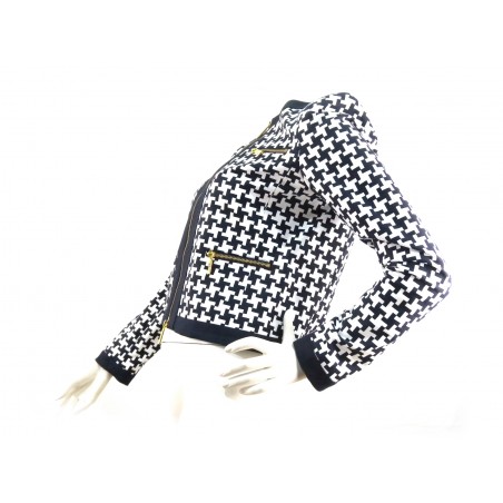 Woman short model chanel 4 pockets