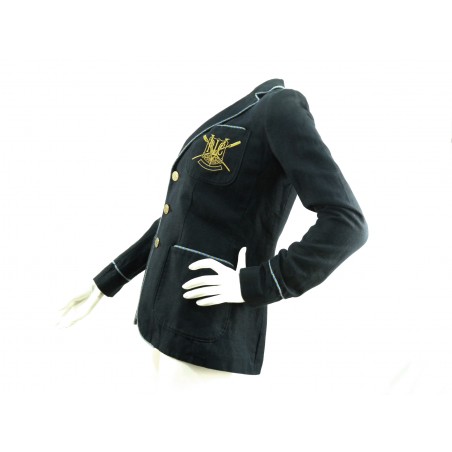 Giacca Donna Cricket Sport Coat Wov taglio maschile slim con stemma sul taschino e bordino decorativo a contrasto bianco/blu.