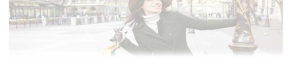 In the women's trench section you will find a wide range of models.